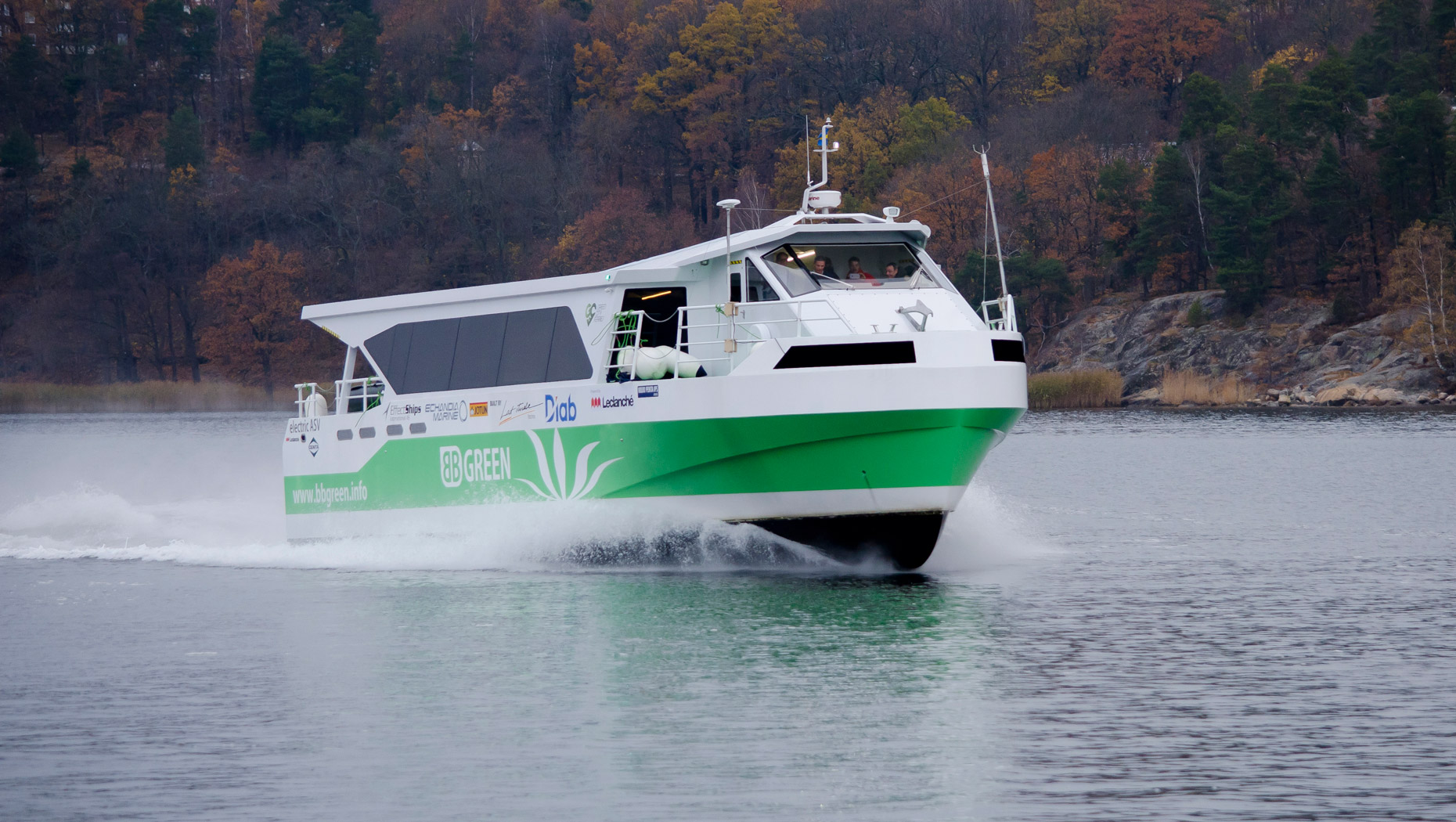 The world’s first fully electric vessel awarded Volvo Group