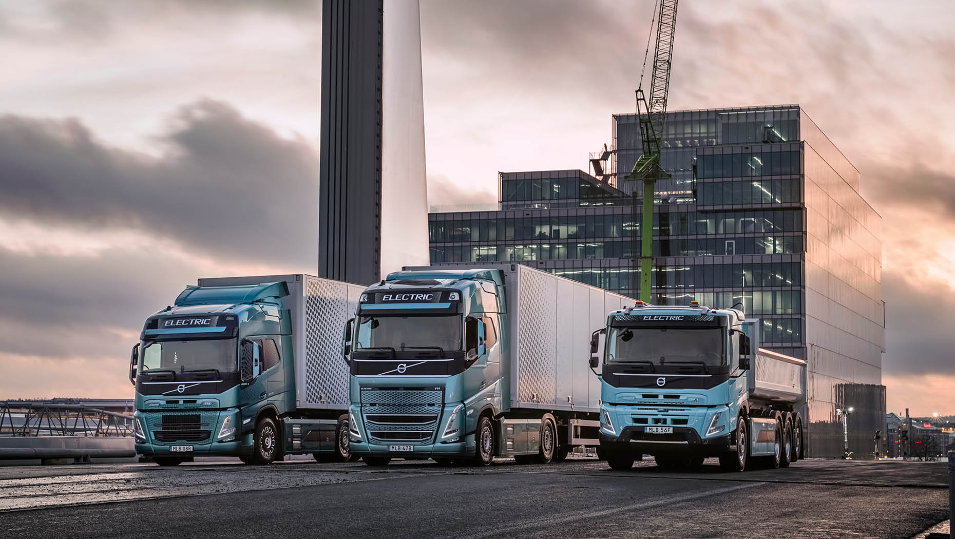 image-1860x1050-volvo-trucks-electromobility-goods-transport