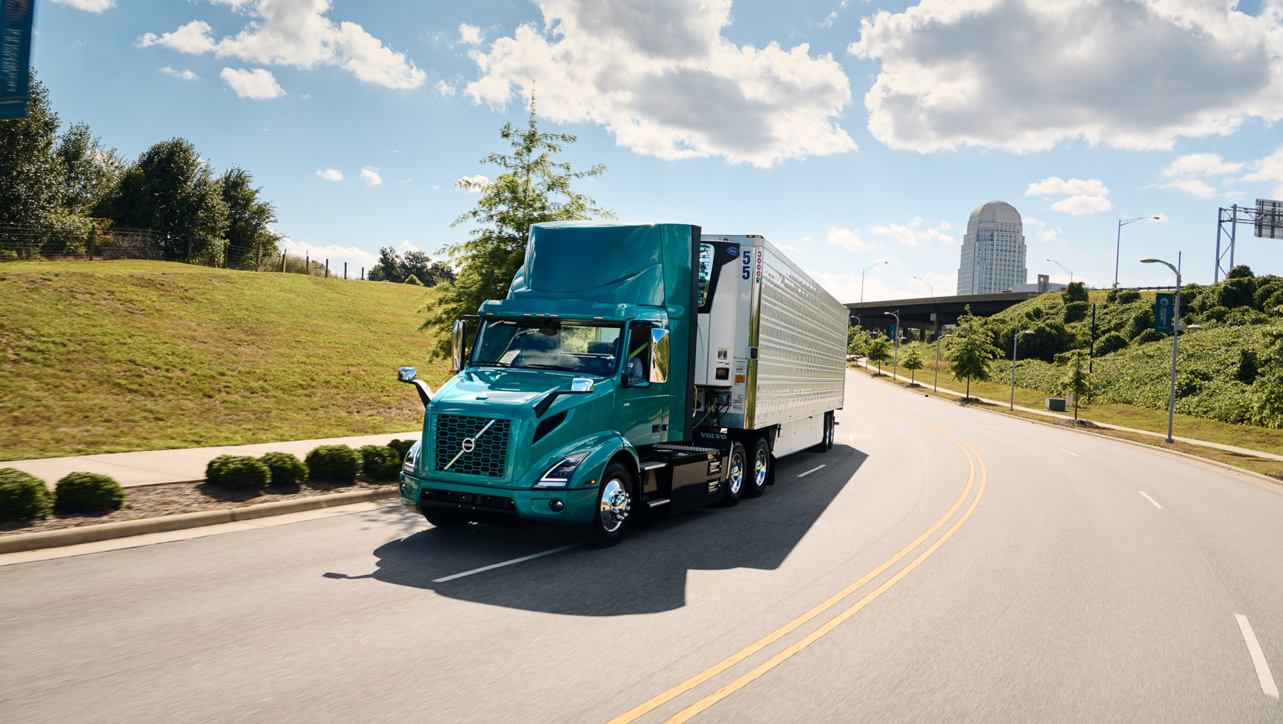 Volvo Trucks launches electric truck with longer range