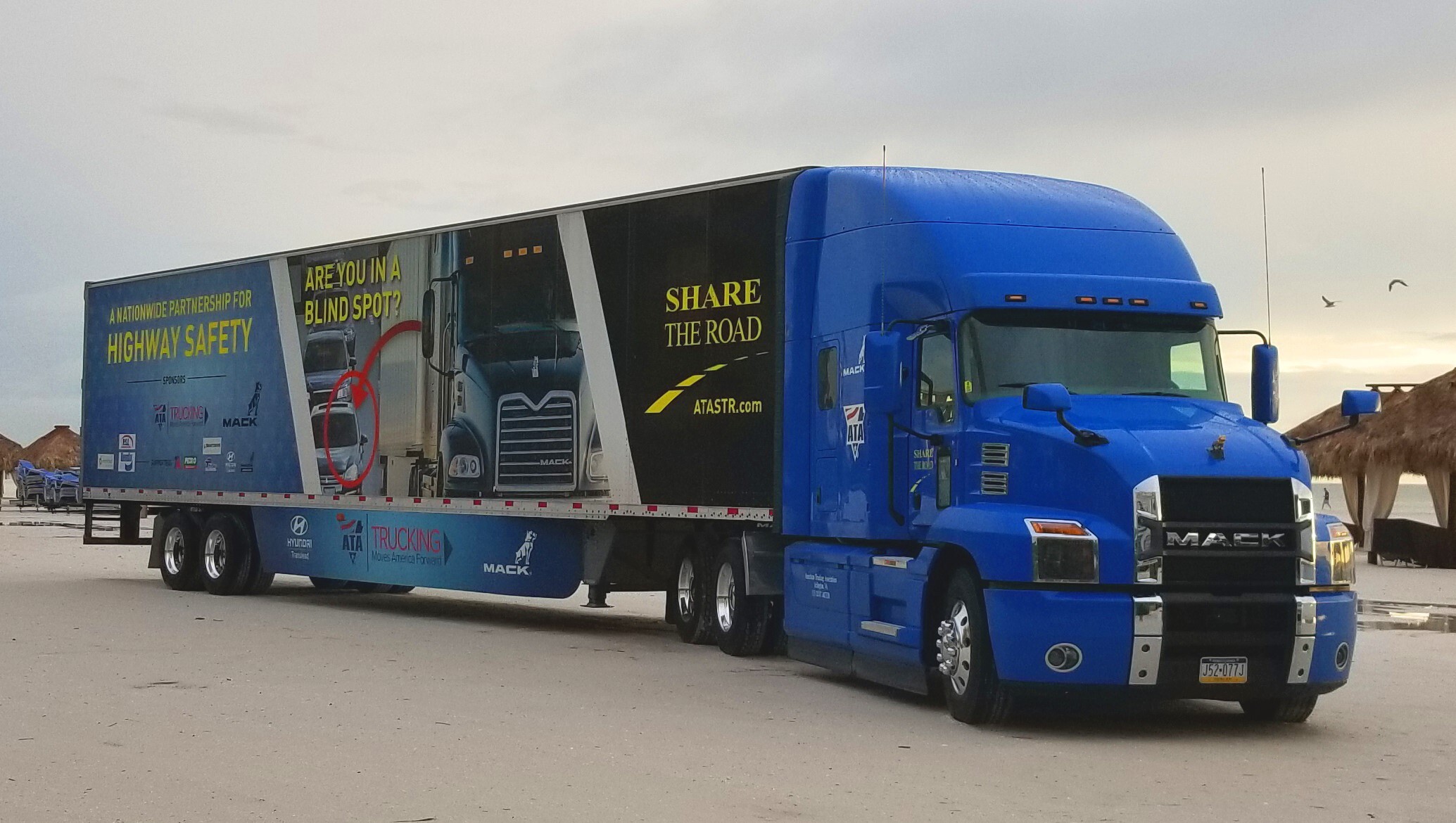 Mack Trucks Continues Commitment to ATA's Share the Road and